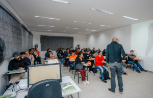 Institui&ccedil;&atilde;o oferece mais 200 vagas gratuitas, 50 para cada um dos quatro cursos semipresenciais: gest&otilde;es Financeira, P&uacute;blica e Ambiental e Marketing Digital