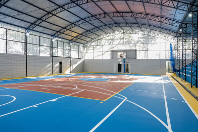 Prefeitura de S&atilde;o Caetano inaugura quadra poliesportiva revitalizada da EMEF Padre Luiz Capra
