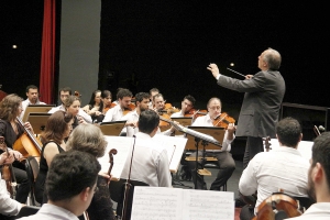 Orquestra Sinf&ocirc;nica de Santo Andr&eacute; abre temporada 2016 com concerto no Teatro Municipal