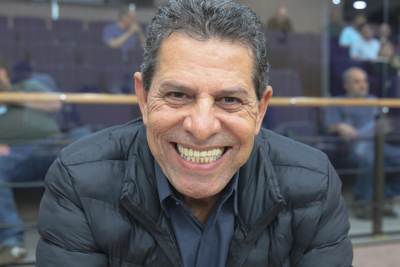 Gilberto Costa prop&otilde;e canal de WhatsApp para tapa-buraco em S&atilde;o Caetano