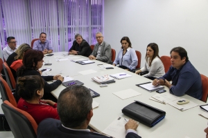 Cons&oacute;rcio discute propostas para descentraliza&ccedil;&atilde;o de medicamentos de alto custo