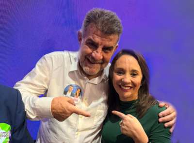 Parra lan&ccedil;a candidatura a deputado estadual ao lado de Renata Abreu