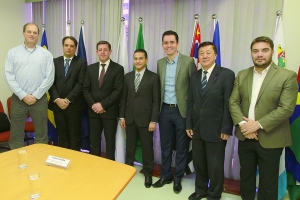 Cons&oacute;rcio sedia reuni&atilde;o com Minist&eacute;rio da Ind&uacute;stria